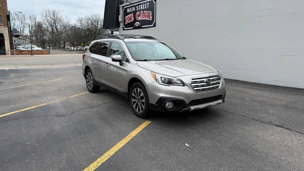 2016 SUBARU Outback