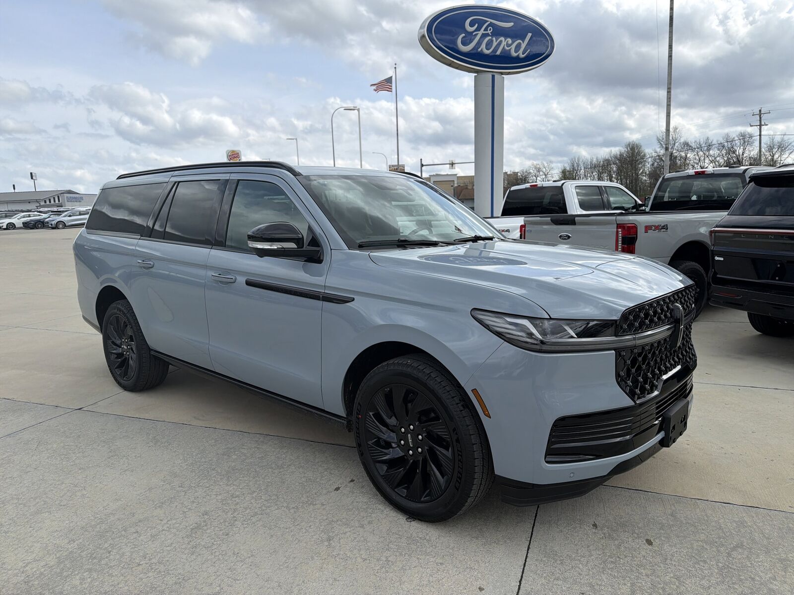 2026 LINCOLN Navigator L