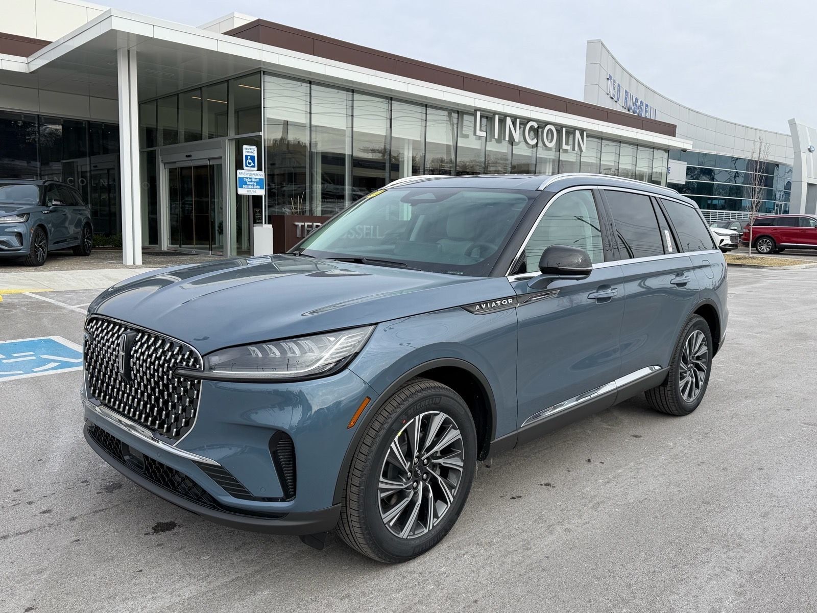 2026 LINCOLN Aviator