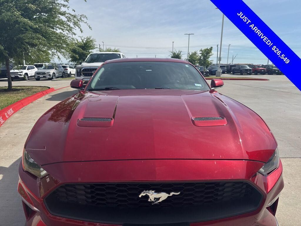 2019 FORD Mustang