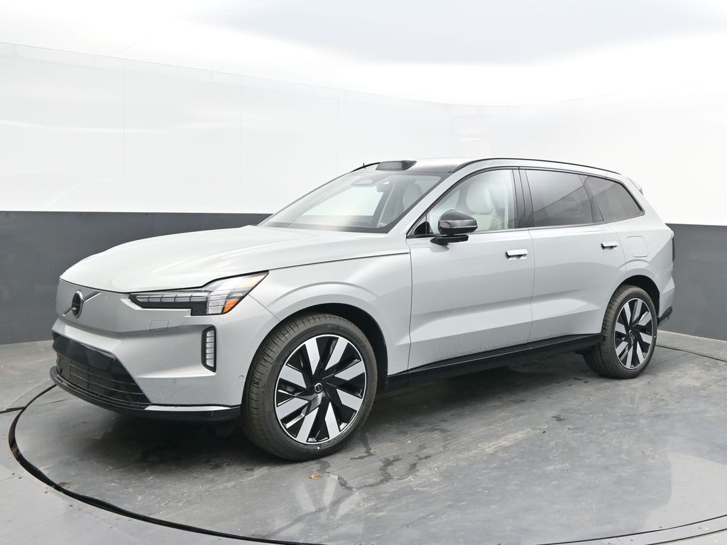 2025 VOLVO EX90