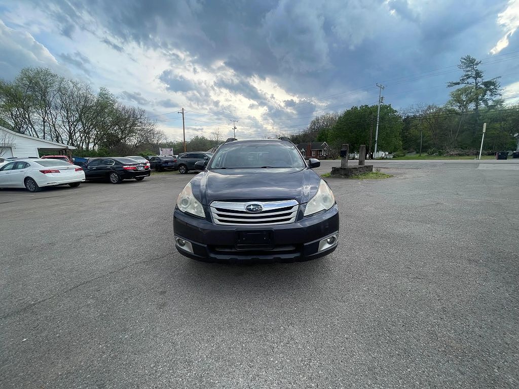 2011 SUBARU Outback