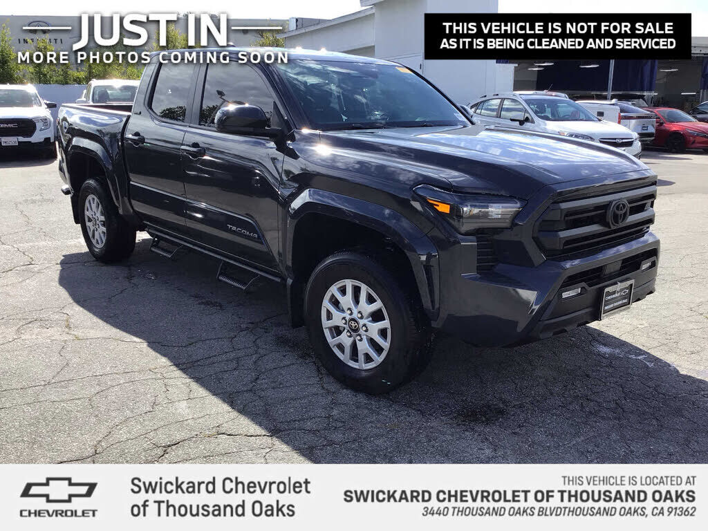 2025 TOYOTA Tacoma