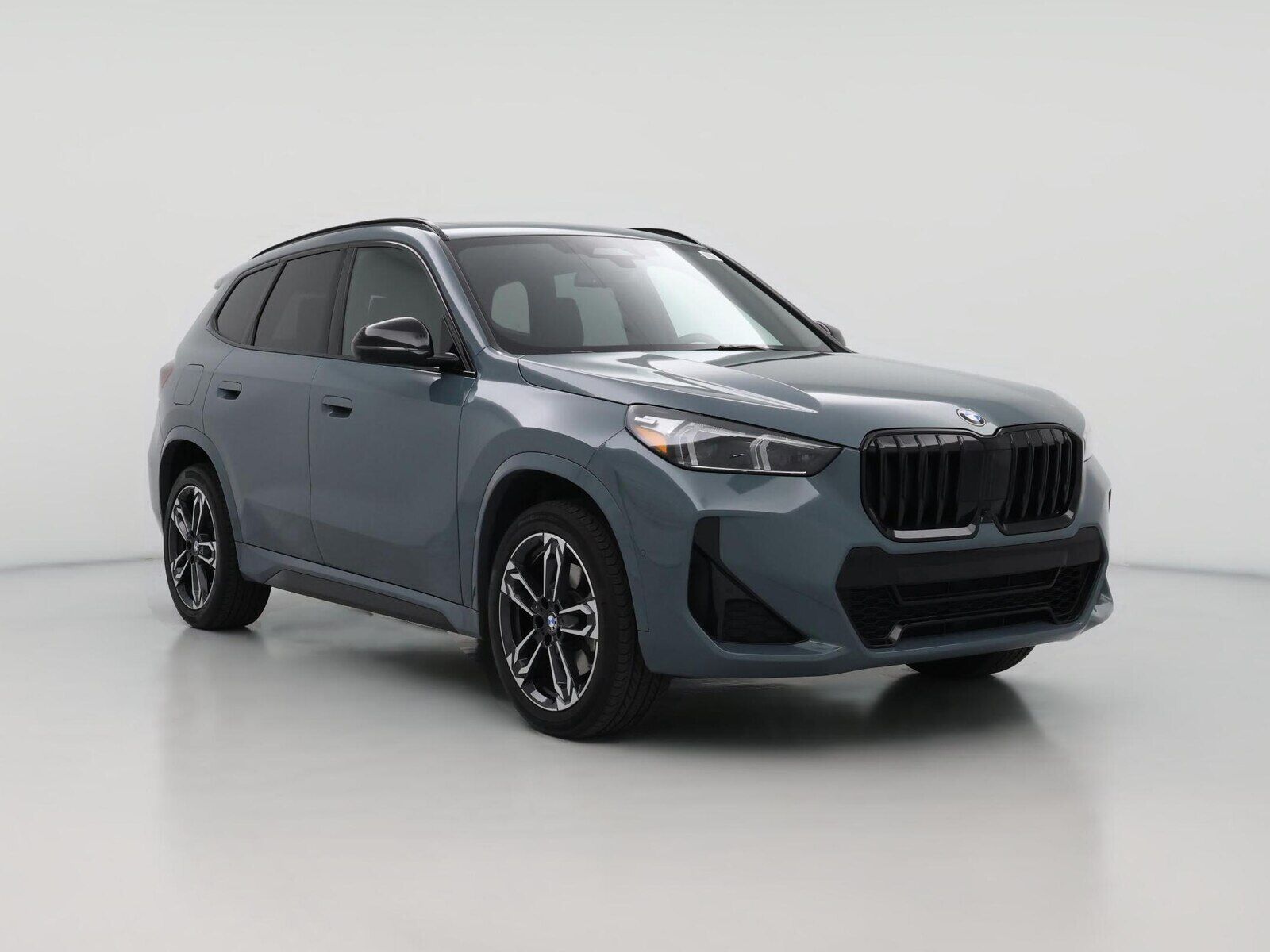 2023 BMW X1