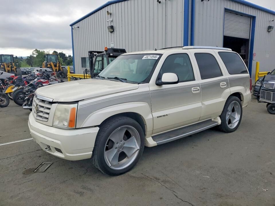 2002 CADILLAC Escalade