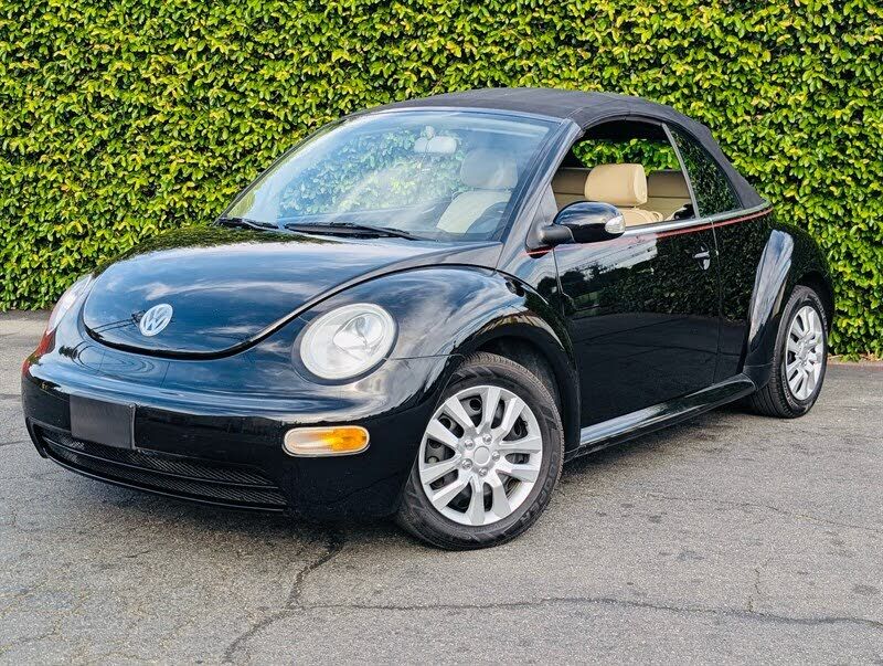 2004 VOLKSWAGEN Beetle