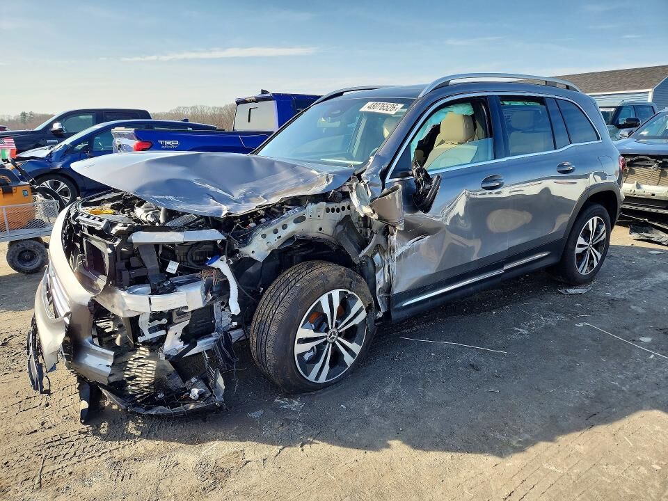 2026 MERCEDES-BENZ GLB-Class