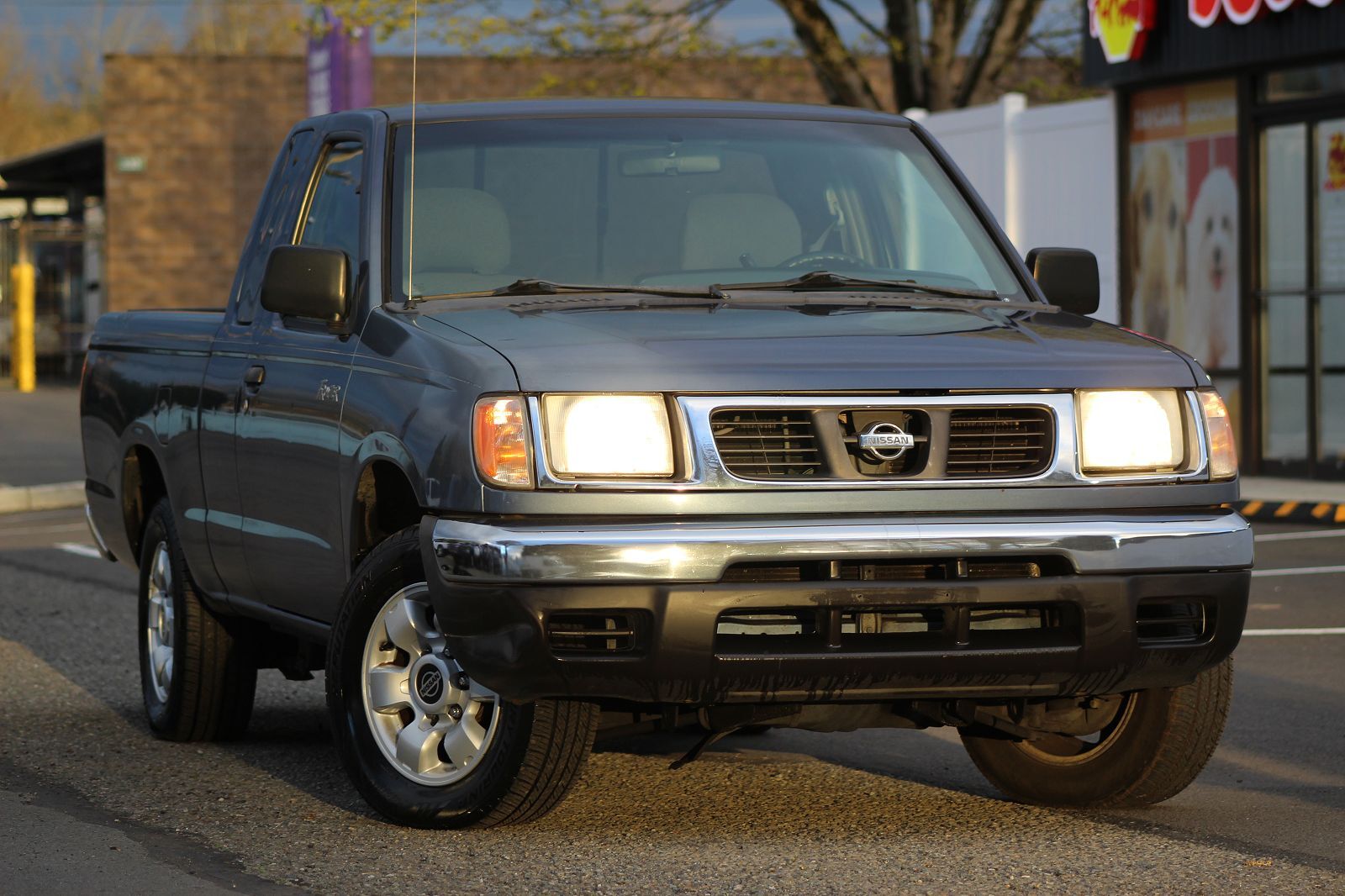 2000 NISSAN Frontier