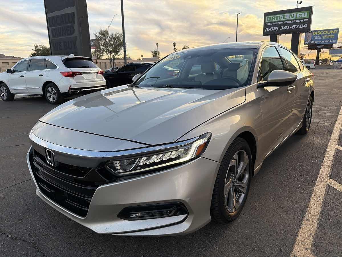 2018 HONDA Accord