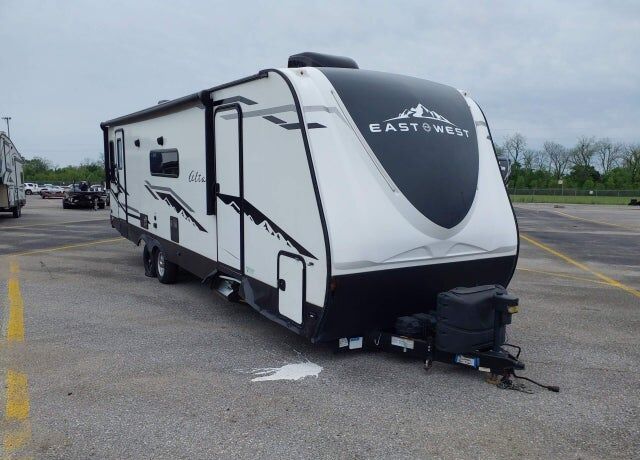 2021 FOREST RIVER Alta Trailer