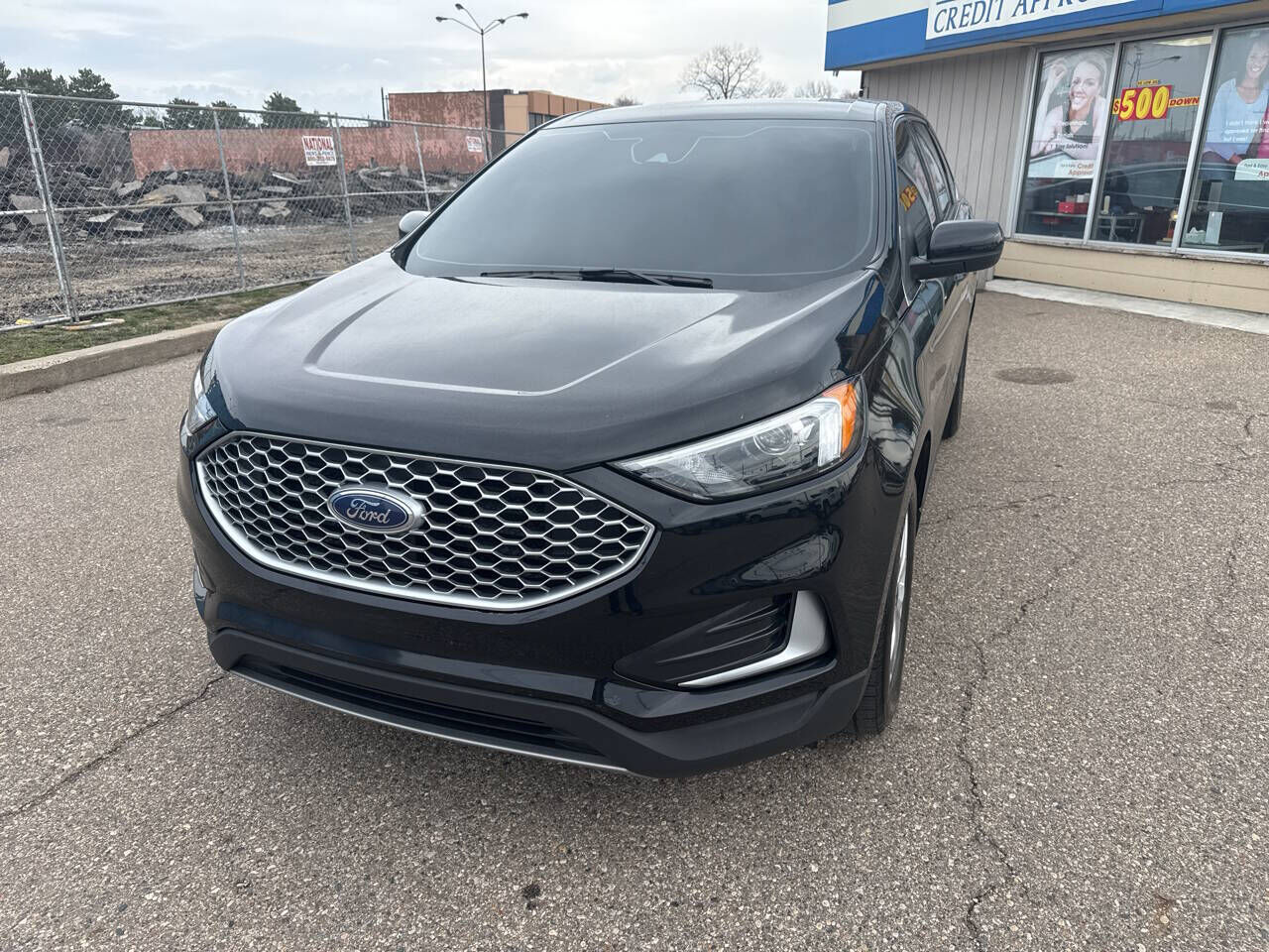 2024 FORD Edge