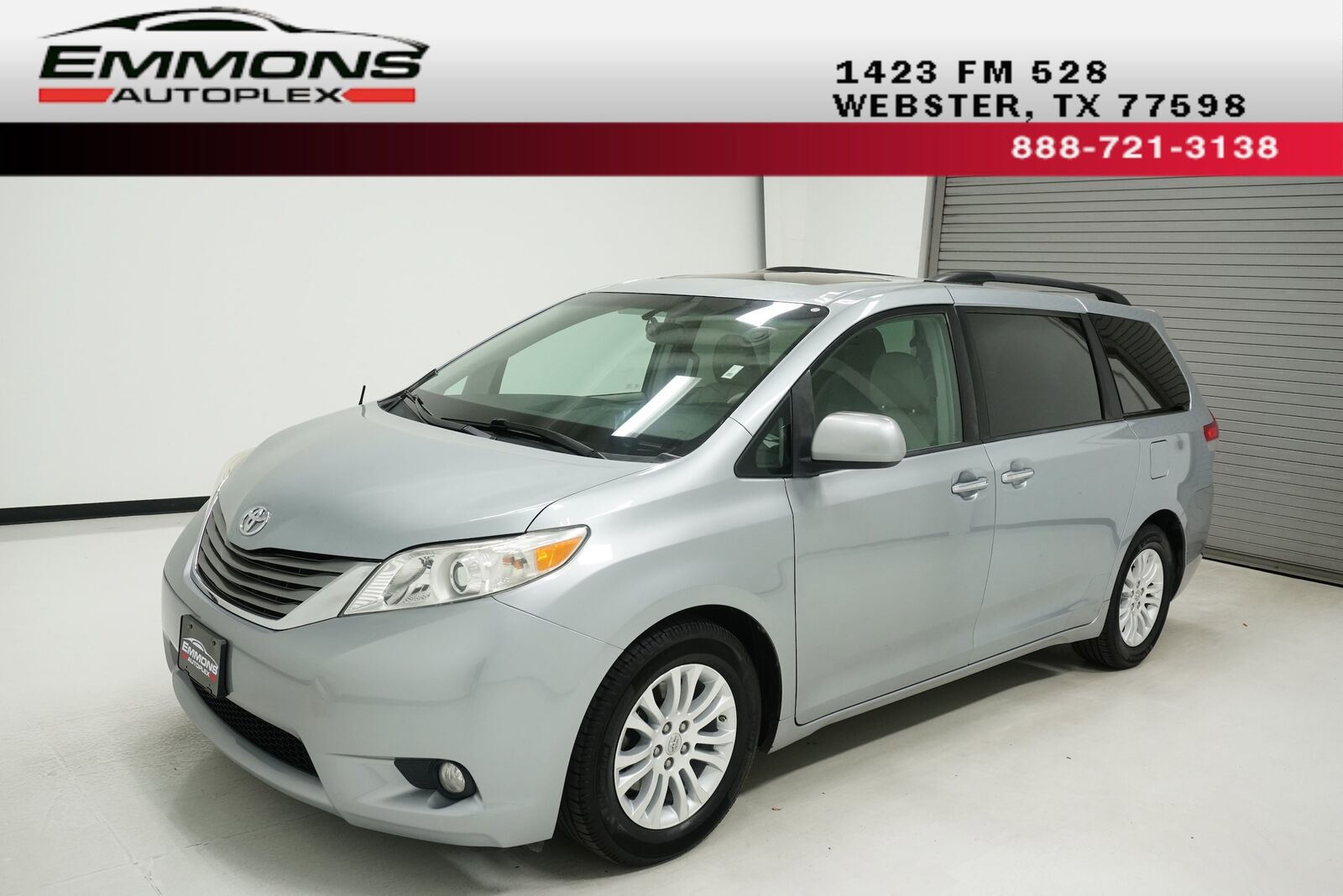 2014 TOYOTA Sienna