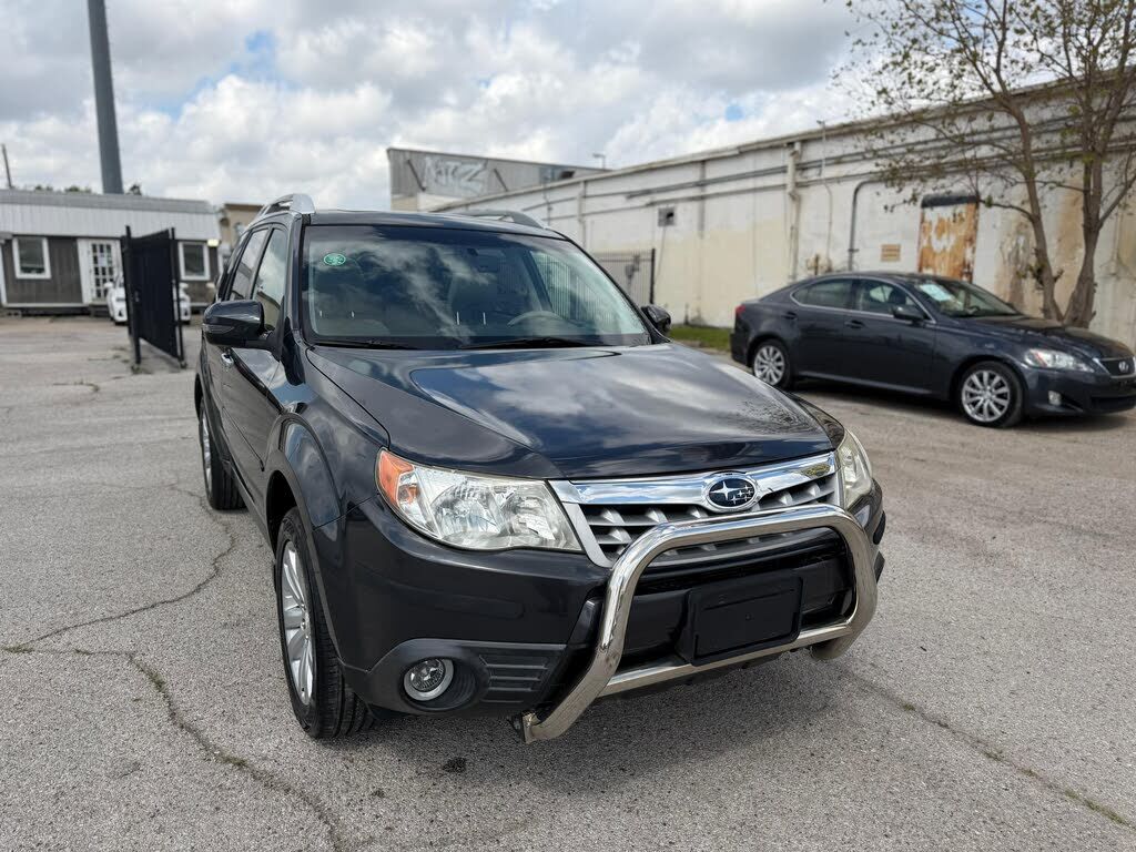 2013 SUBARU Forester