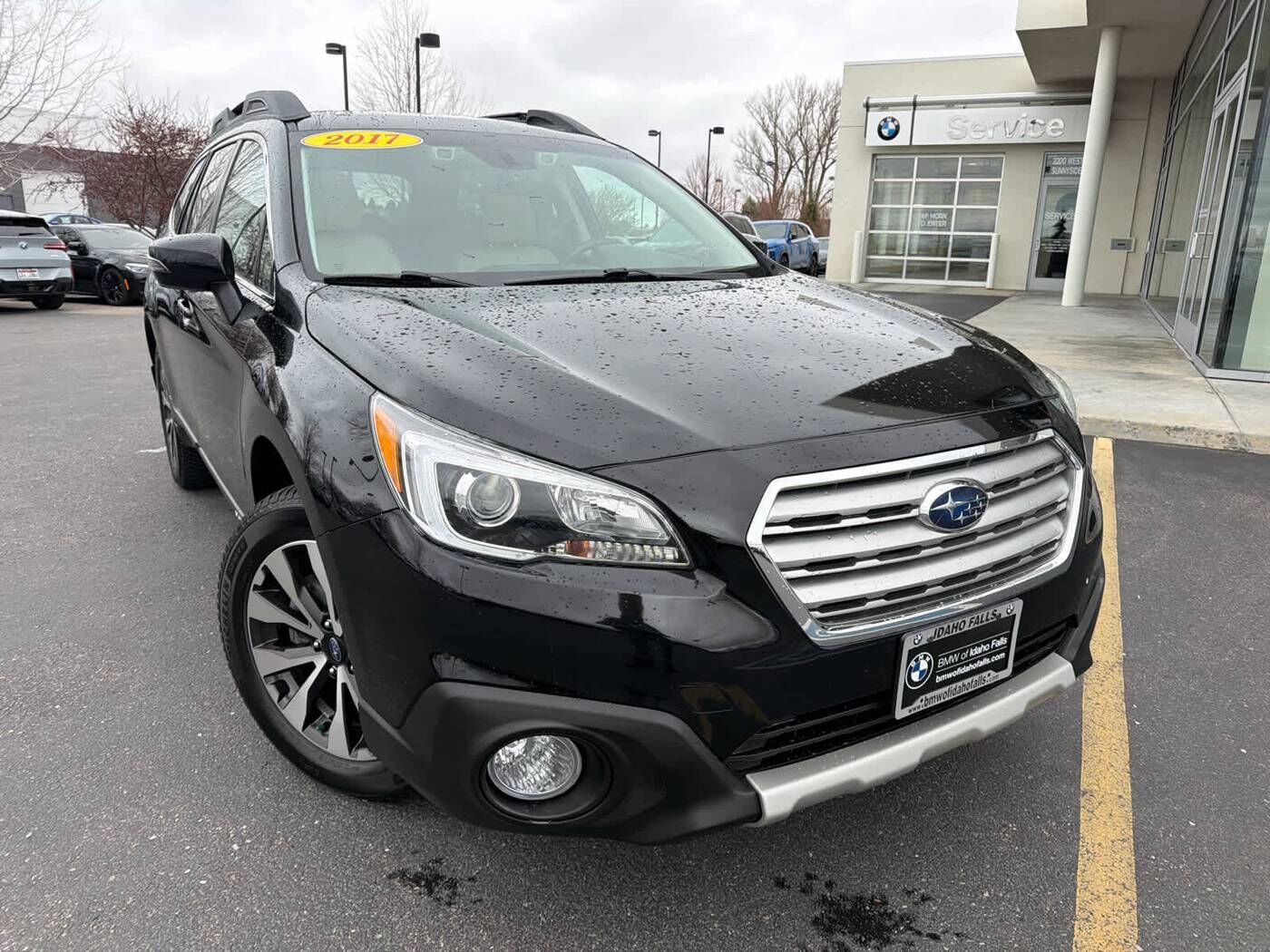 2017 SUBARU Outback