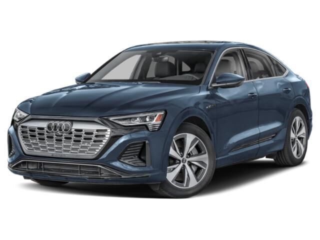 2024 AUDI Q8