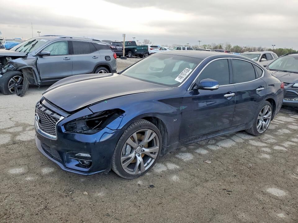 2019 INFINITI Q70