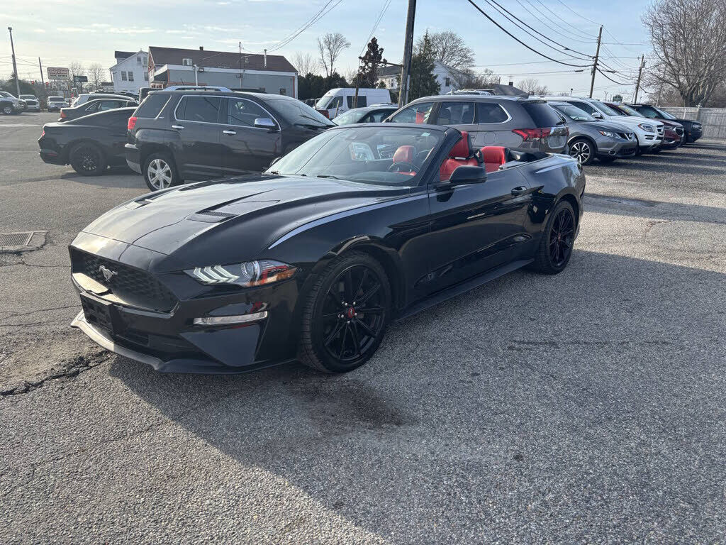 2019 FORD Mustang