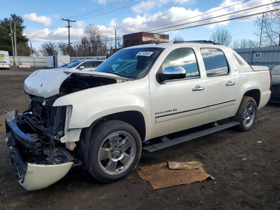 2011 CHEVROLET Avalanche