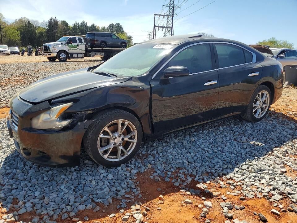 2012 NISSAN Maxima