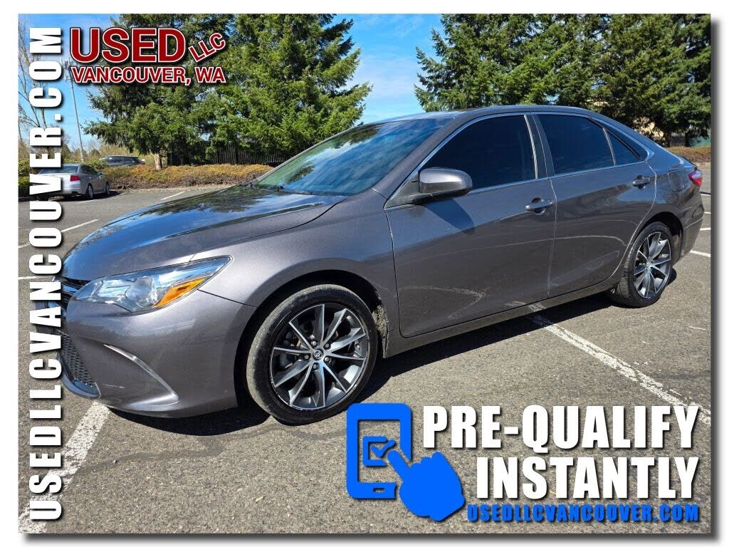 2017 TOYOTA Camry