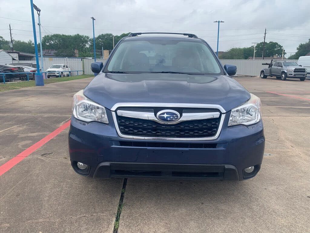 2014 SUBARU Forester
