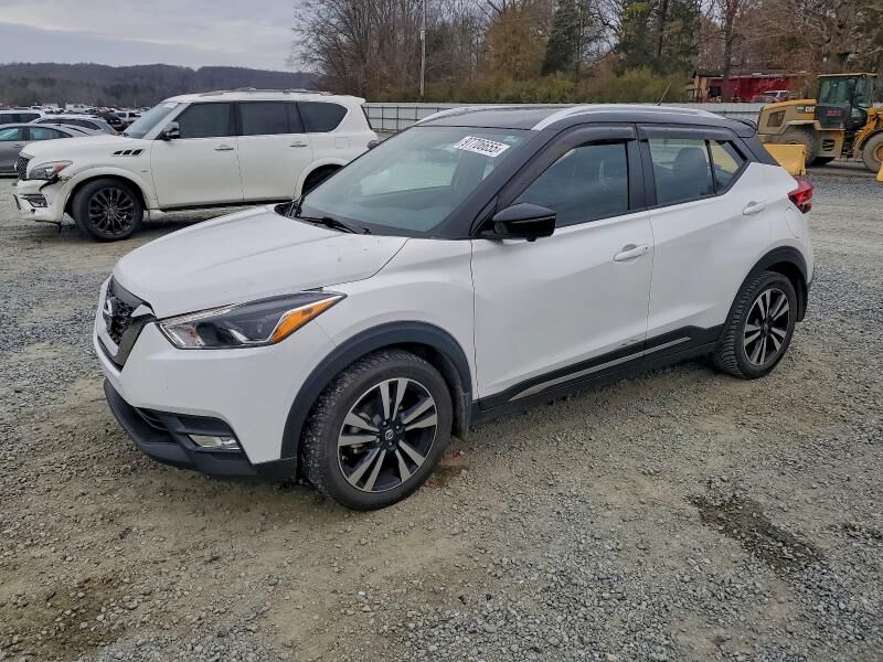 2019 NISSAN Kicks
