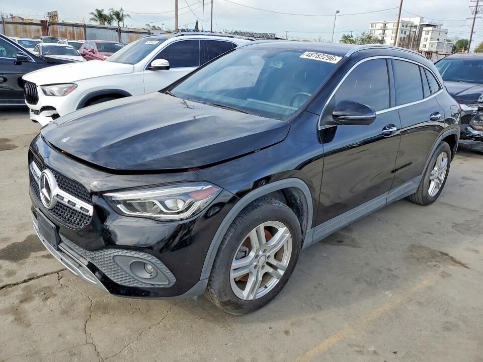2021 MERCEDES-BENZ GLA-Class