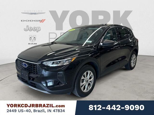 2024 FORD Escape