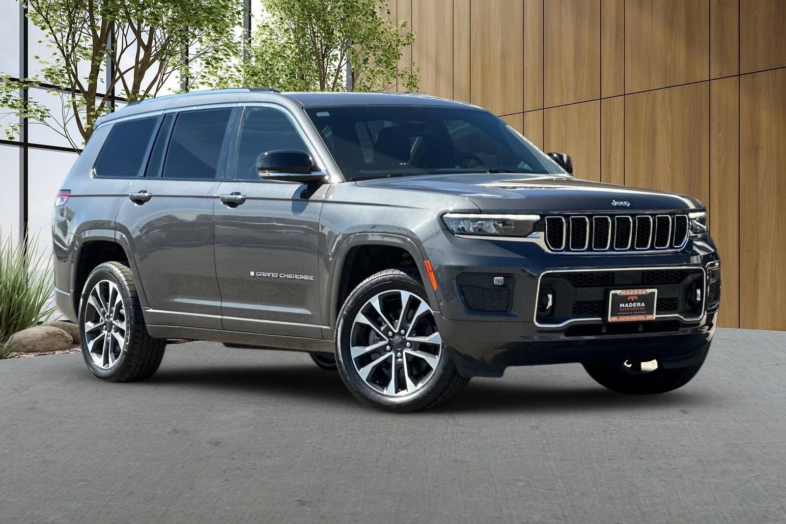 2022 JEEP Grand Cherokee