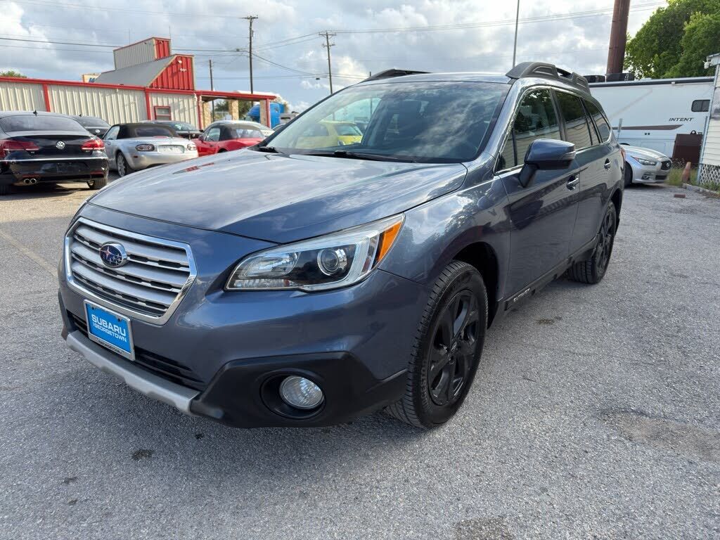 2017 SUBARU Outback