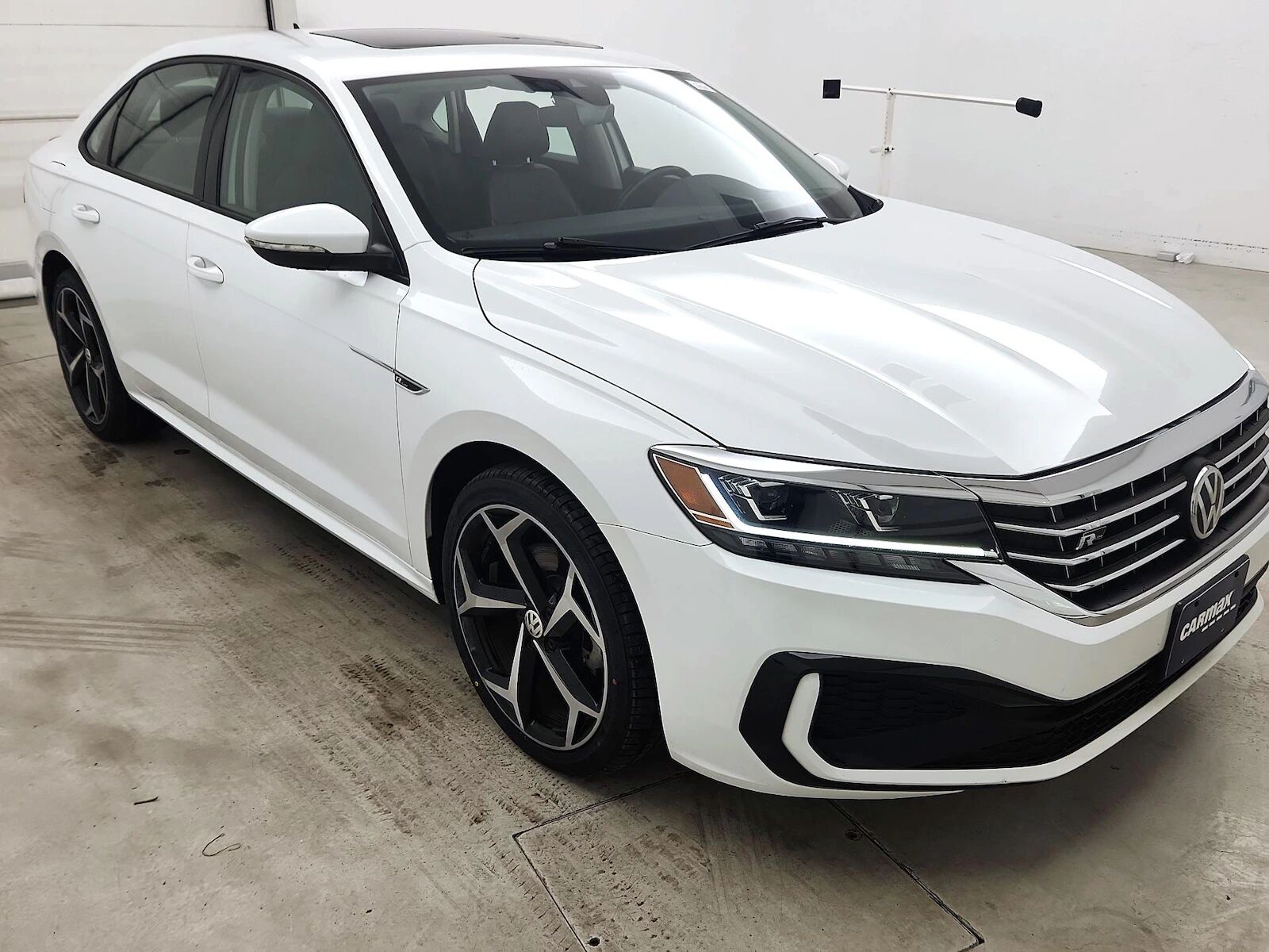 2020 VOLKSWAGEN Passat