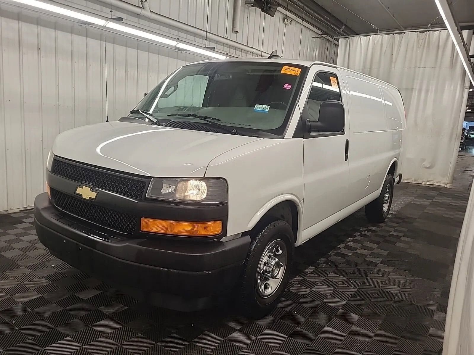 2023 CHEVROLET Express