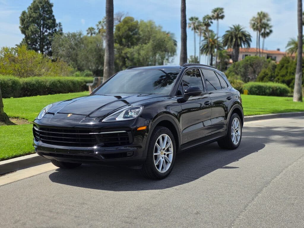 2019 PORSCHE Cayenne