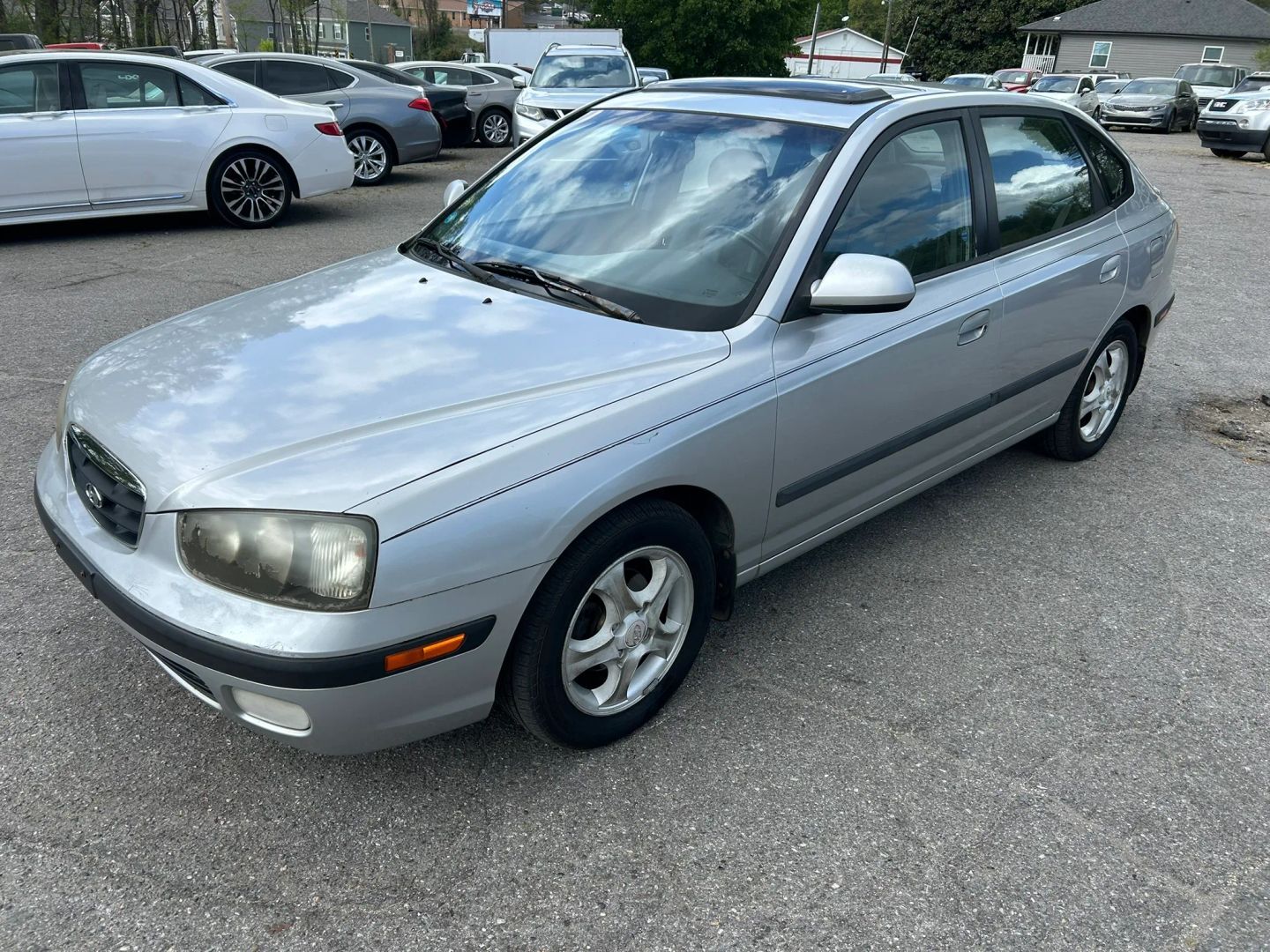 2002 HYUNDAI Elantra