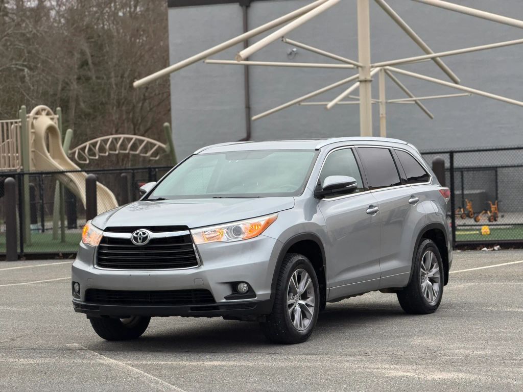 2014 TOYOTA Highlander