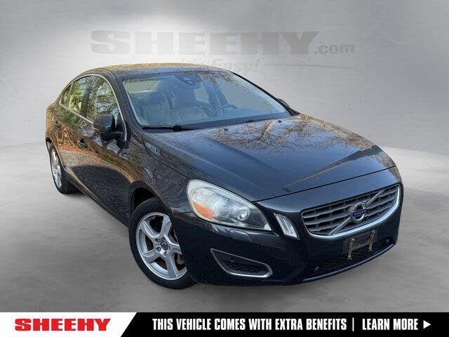 2013 VOLVO S60