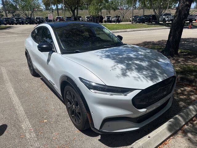 2022 FORD Mach-E