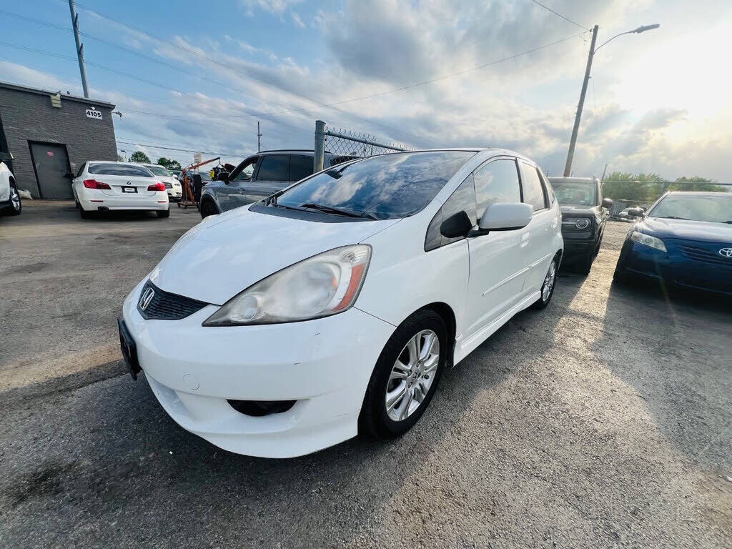 2011 HONDA Fit