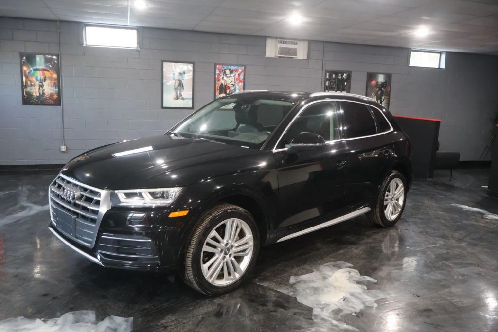 2018 AUDI Q5