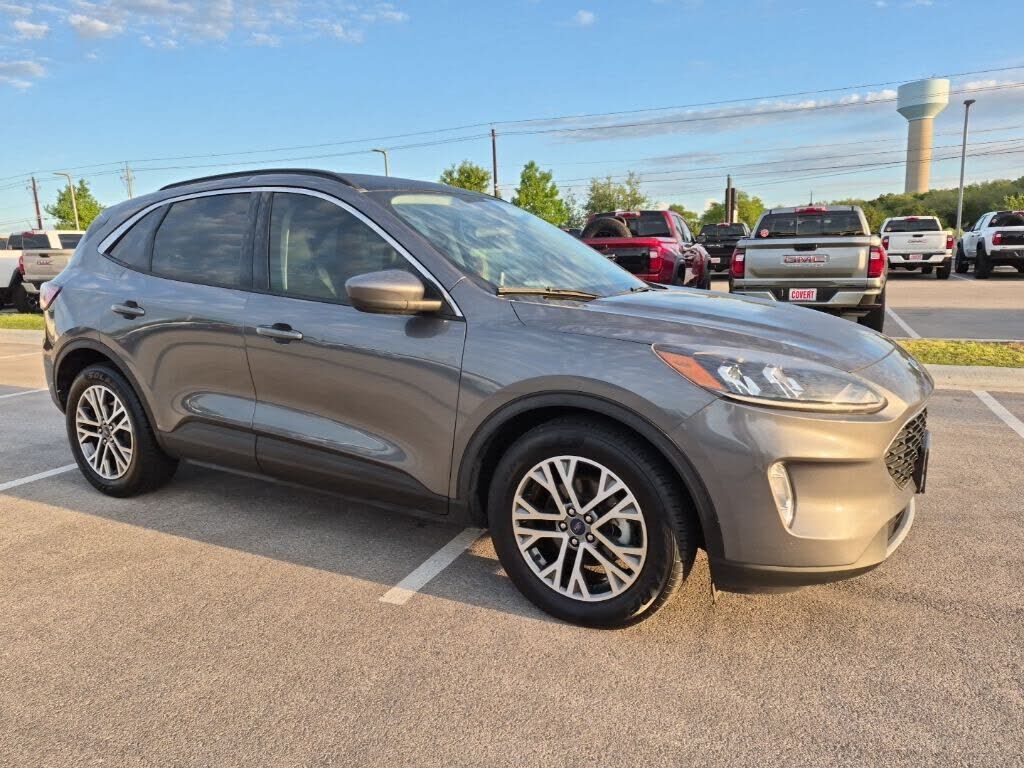 2021 FORD Escape