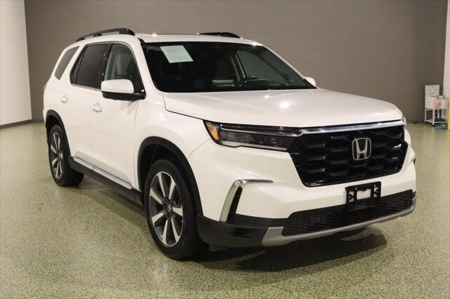 2023 HONDA Pilot