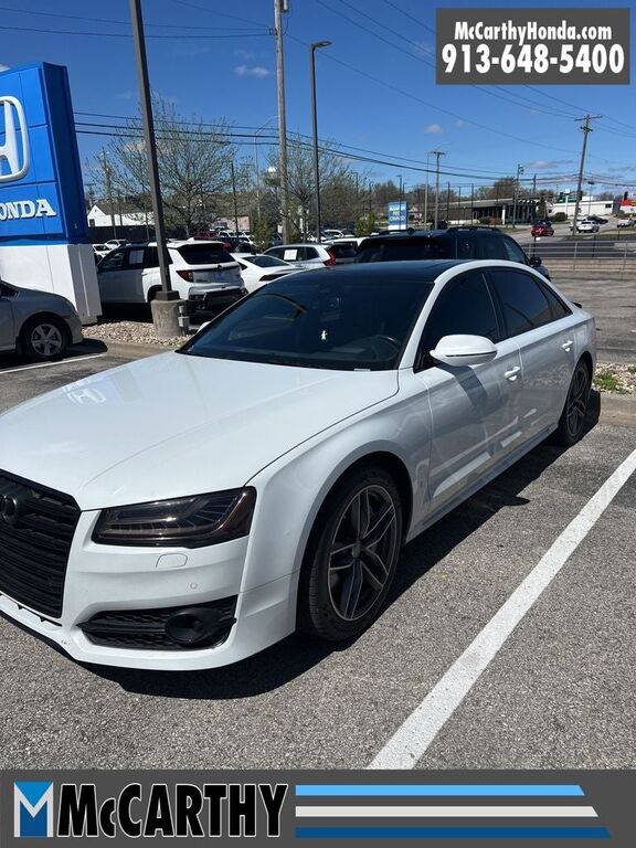 2017 AUDI A8