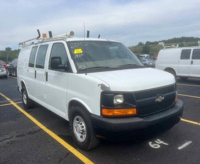 2012 CHEVROLET Express