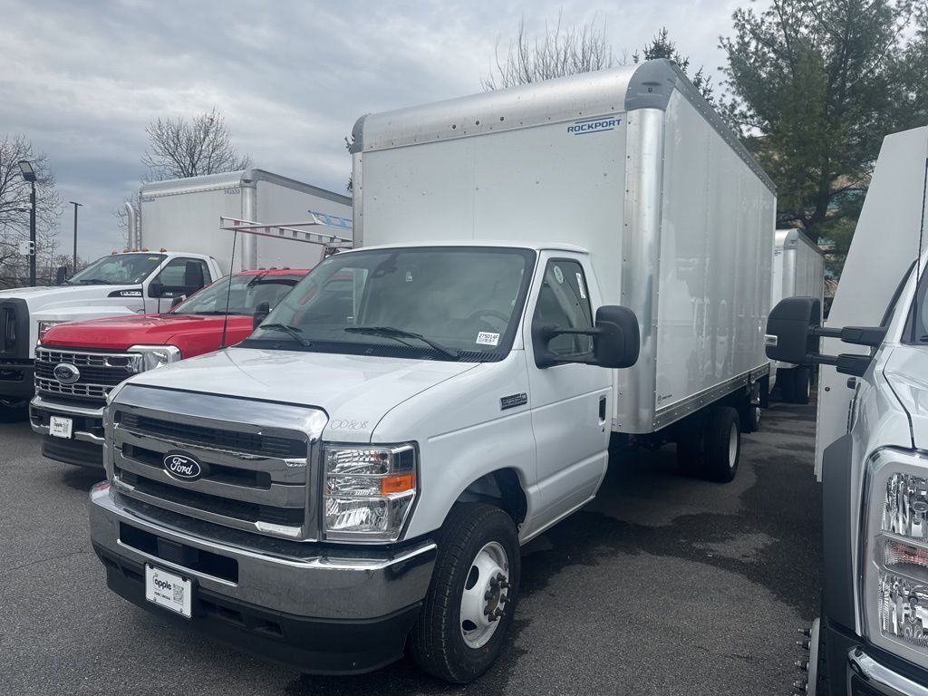 2027 FORD E-350