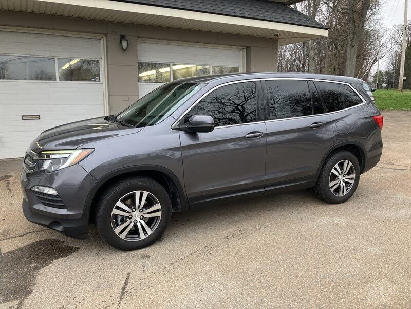 2017 HONDA Pilot