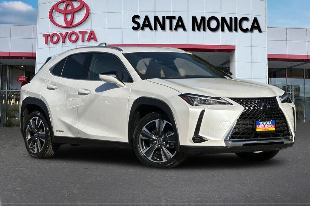 2021 LEXUS UX