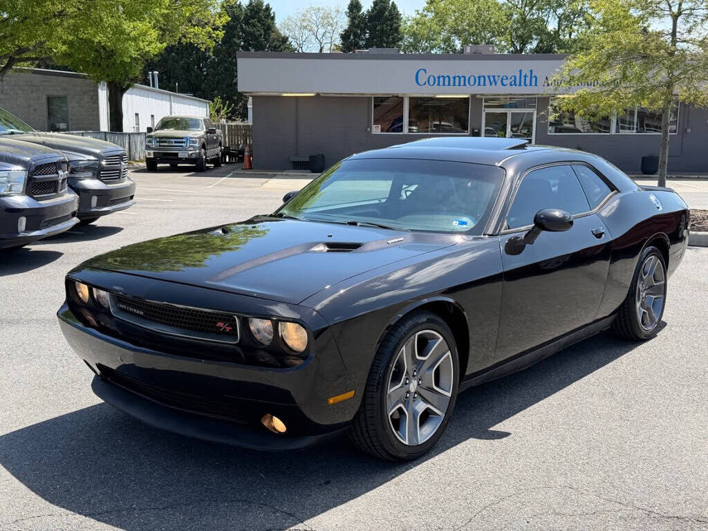 2013 DODGE Challenger