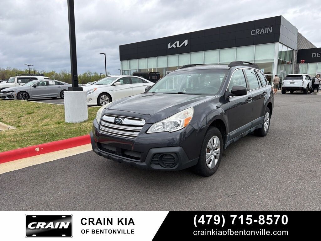 2013 SUBARU Outback