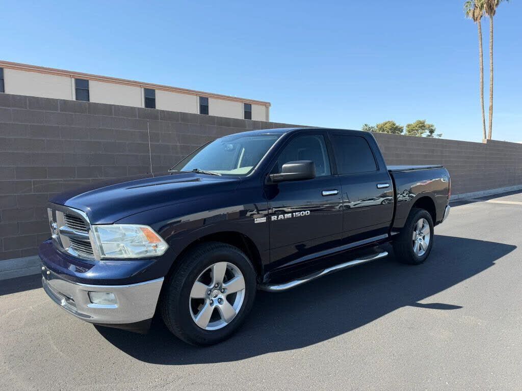 2012 DODGE Ram