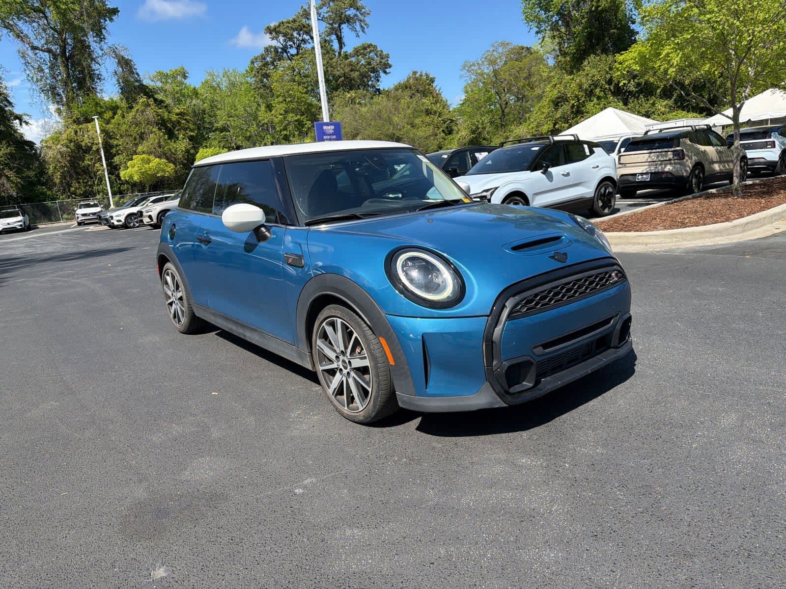2023 MINI Hardtop